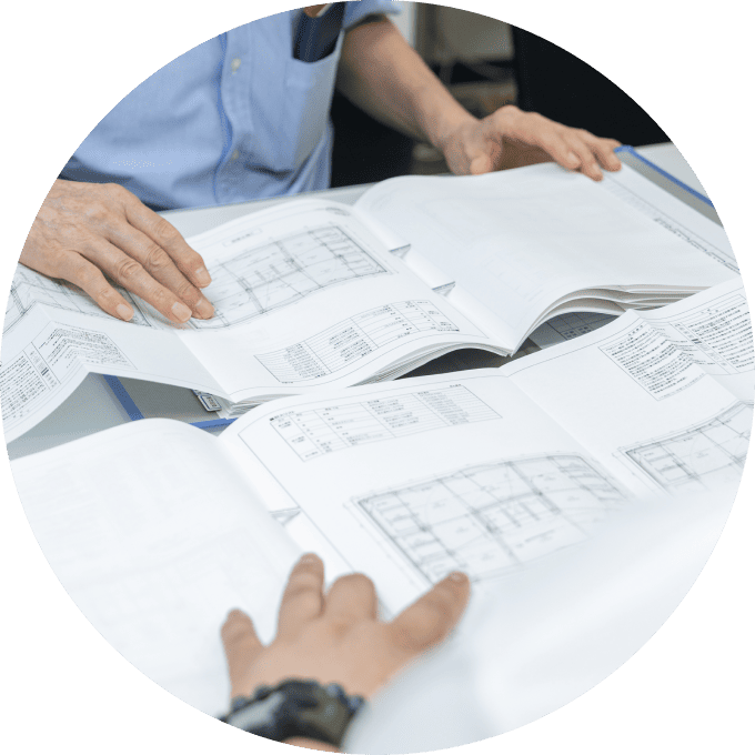 打ち合わせ中のシーン