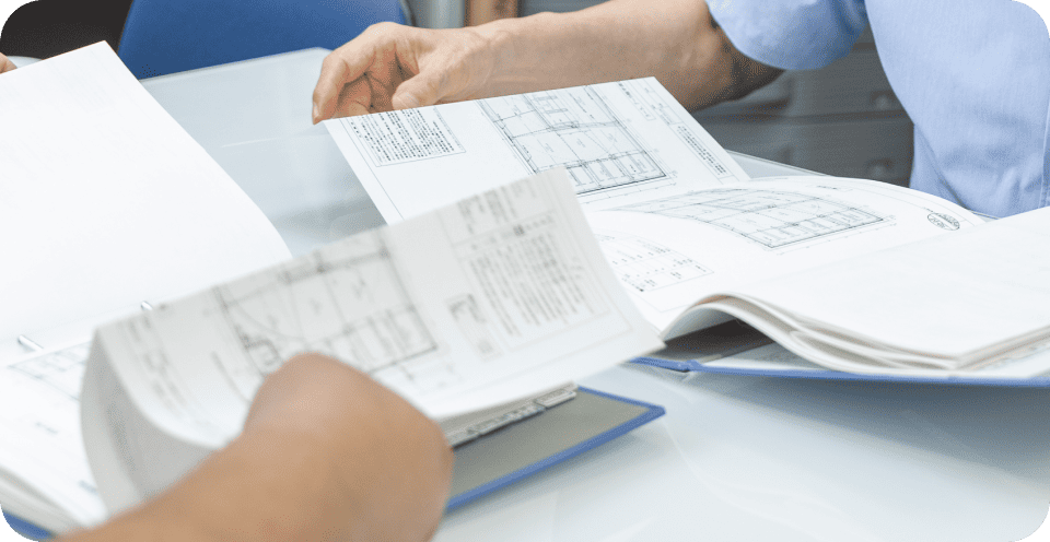 チームでの協議シーン